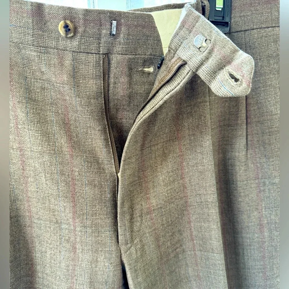 RARE Vintage Berry Burk of Virginia 100% men’s wool tweed pattern pants. Pleated